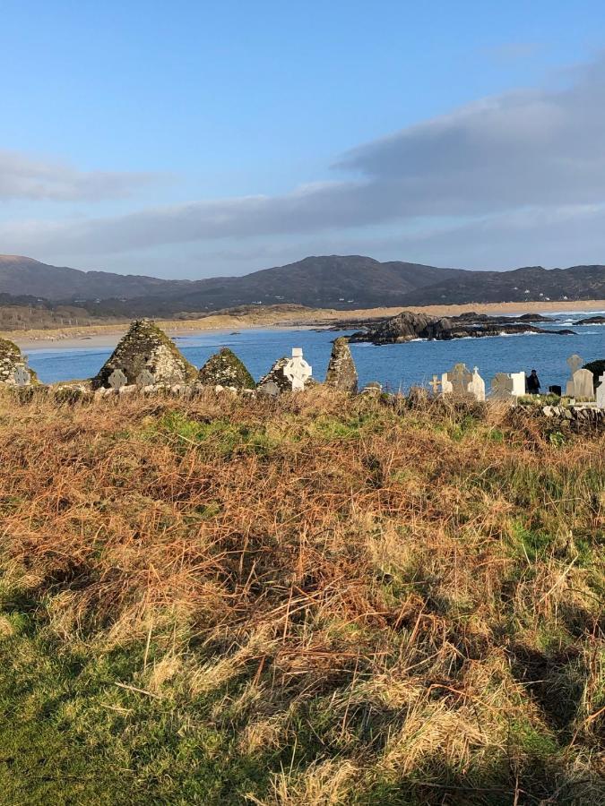 Bed and Breakfast Derrynane Bay House Кэрданиел Экстерьер фото